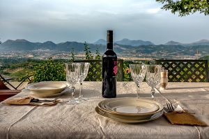 gubbio medioevo 2024 cultura italia italy stay religione soggiorni camere rooms holiday